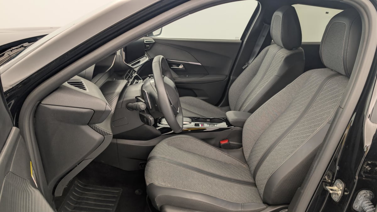 Peugeot 2008 - Image 16
