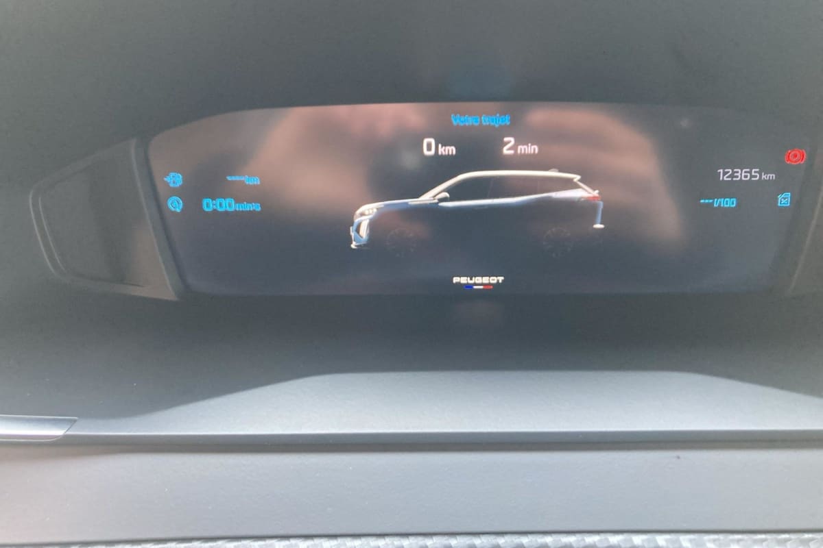 Peugeot 2008 - Image 20