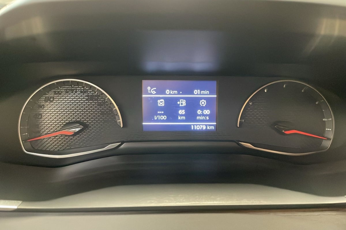 Peugeot 2008 - Image 20