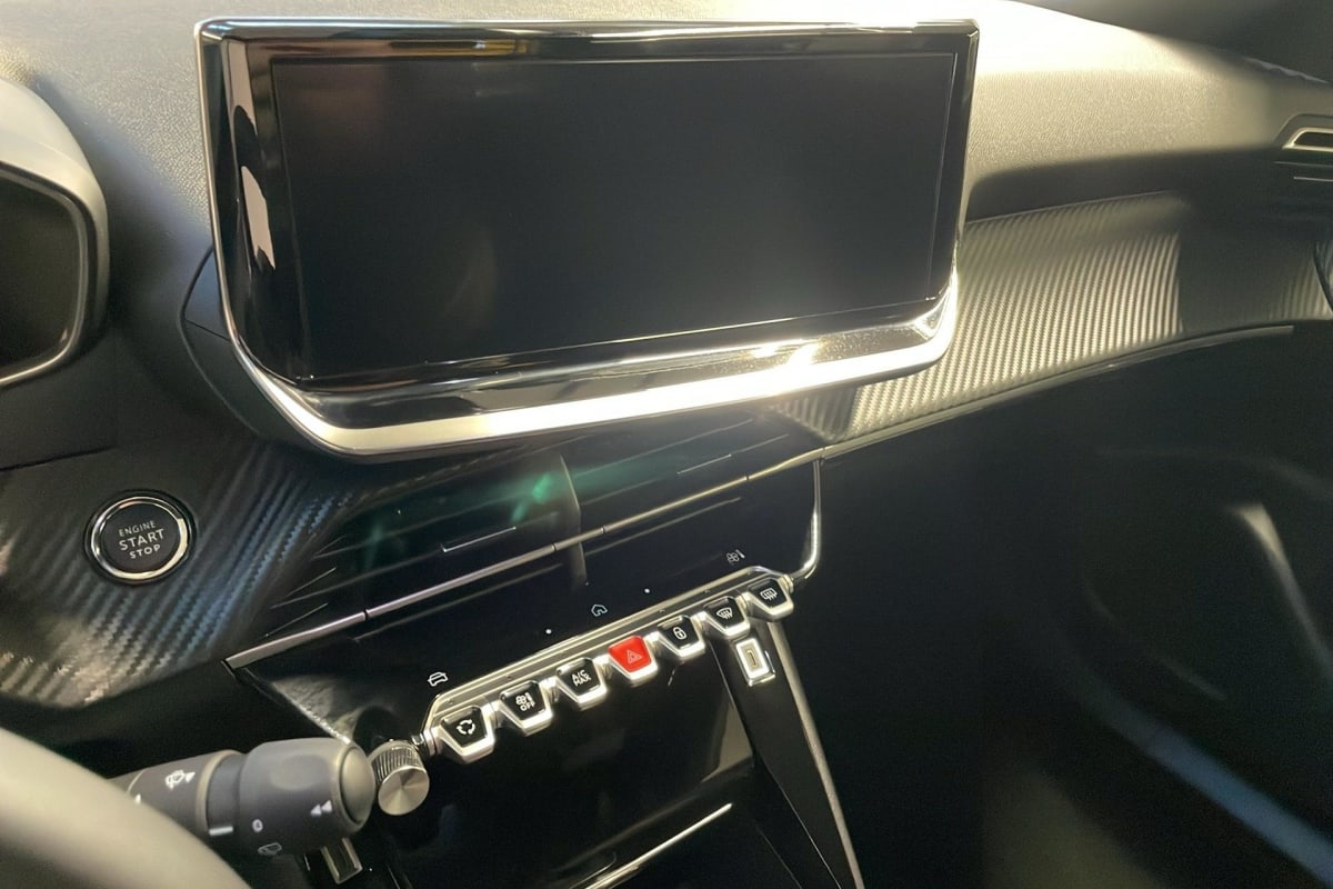 Peugeot 2008 - Image 17