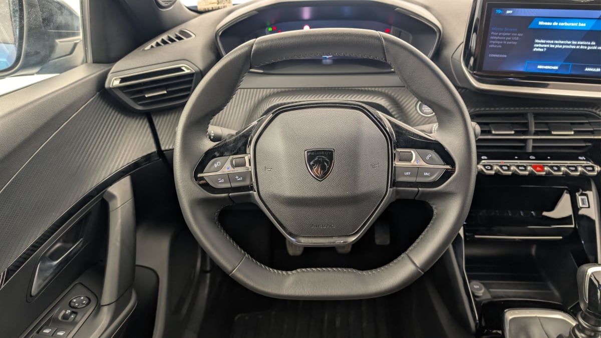 Peugeot 2008 - Image 14