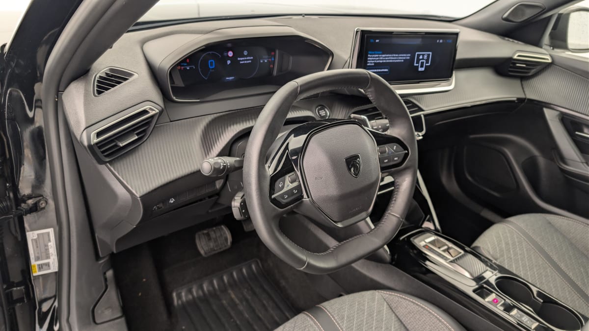 Peugeot 2008 - Image 15