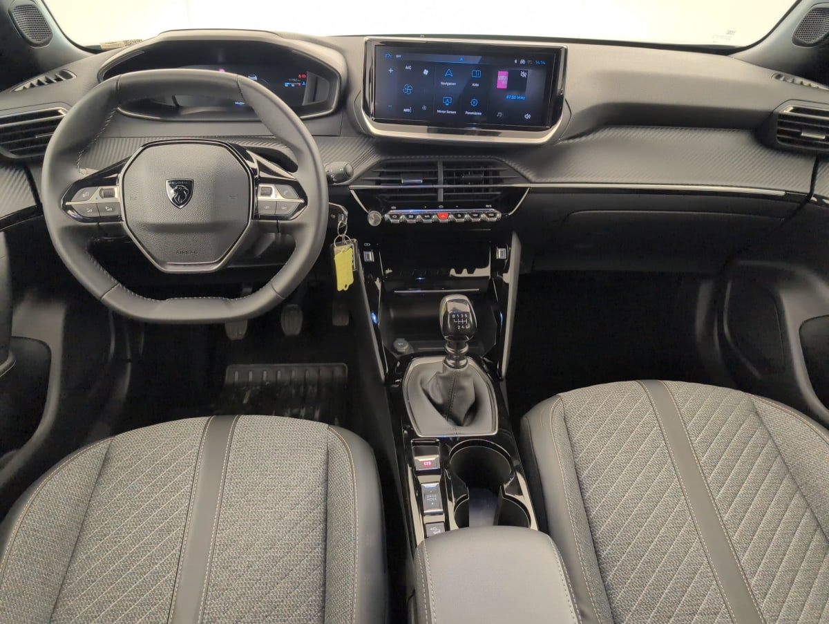 Peugeot 2008 - Image 14