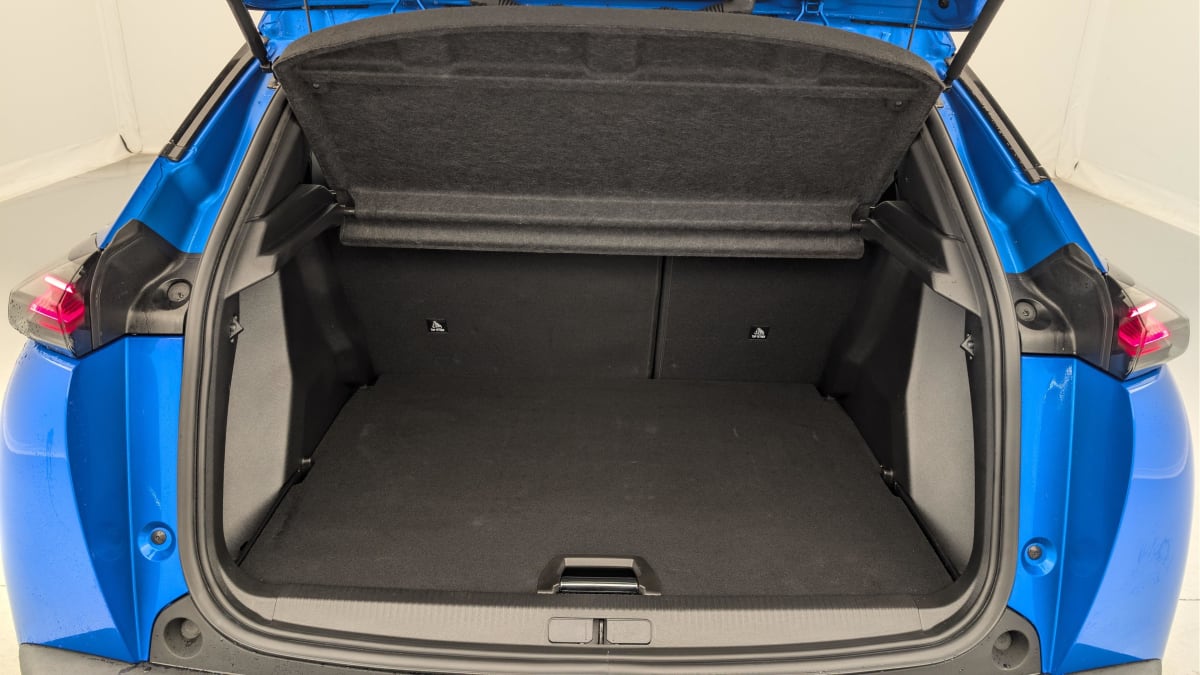 Peugeot 2008 - Image 11