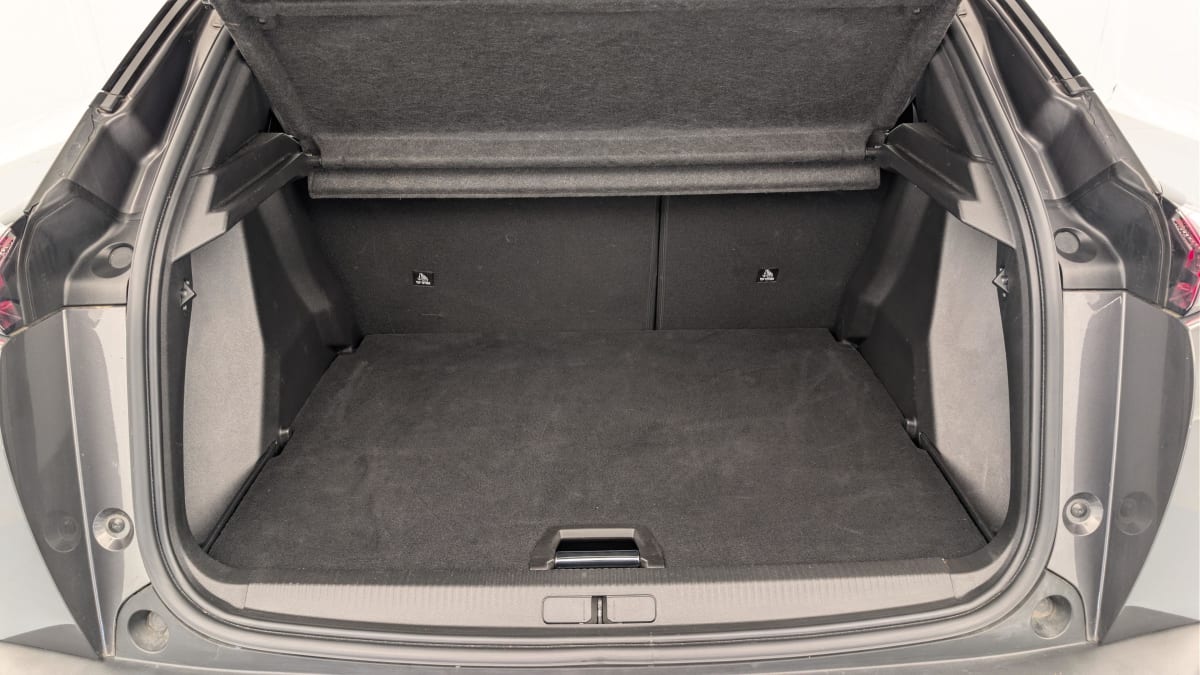 Peugeot 2008 - Image 11