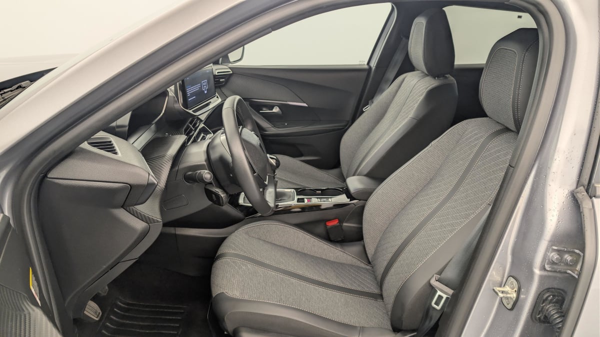 Peugeot 2008 - Image 16
