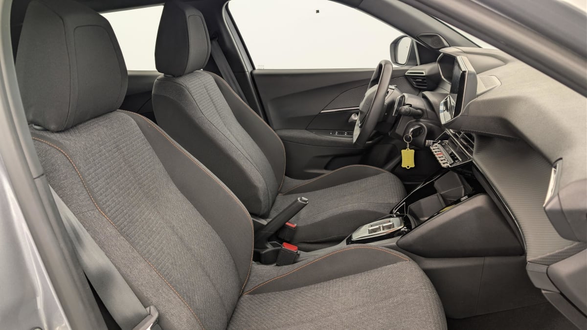 Peugeot 2008 - Image 9