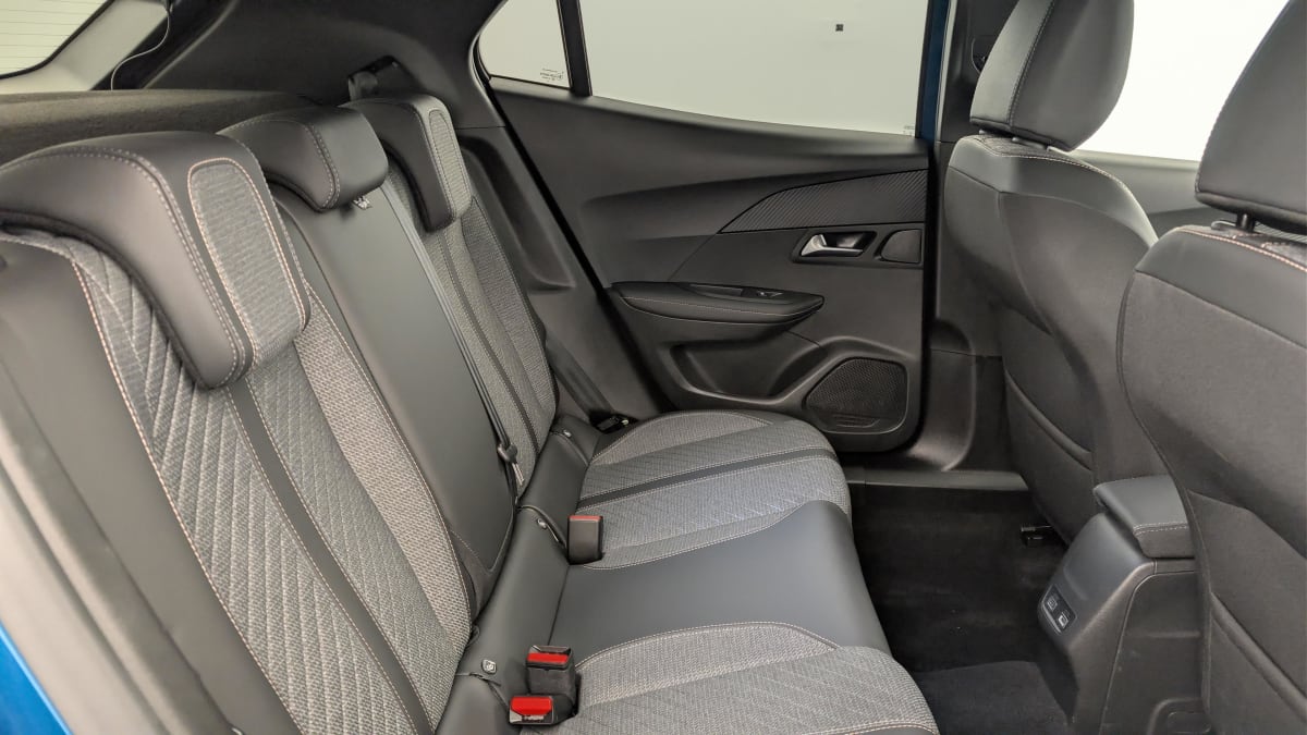 Peugeot 2008 - Image 10