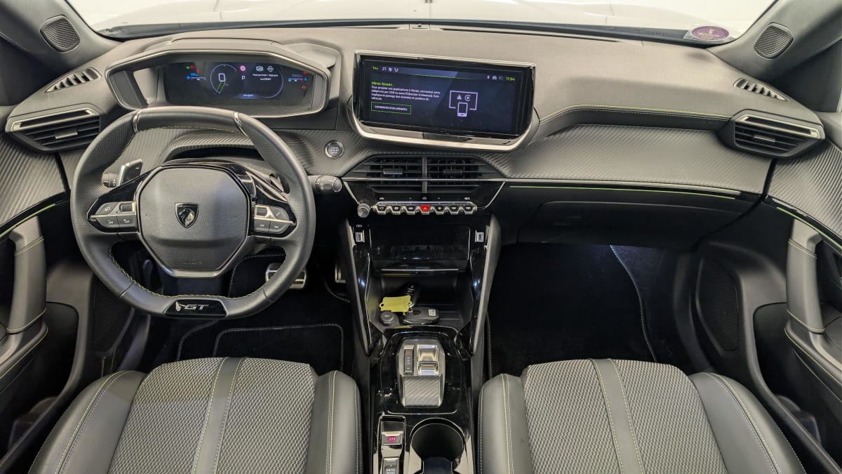 Peugeot 2008 - Image 13