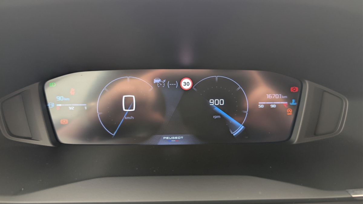 Peugeot 2008 - Image 23