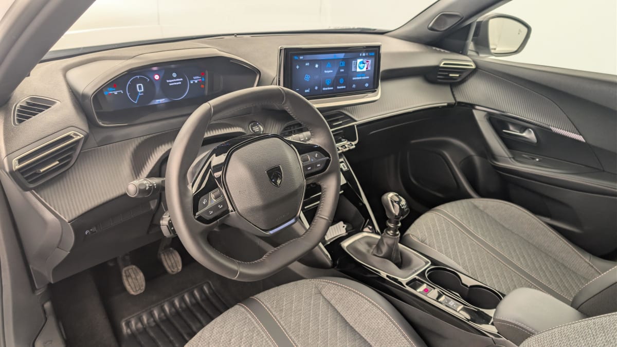 Peugeot 2008 - Image 15