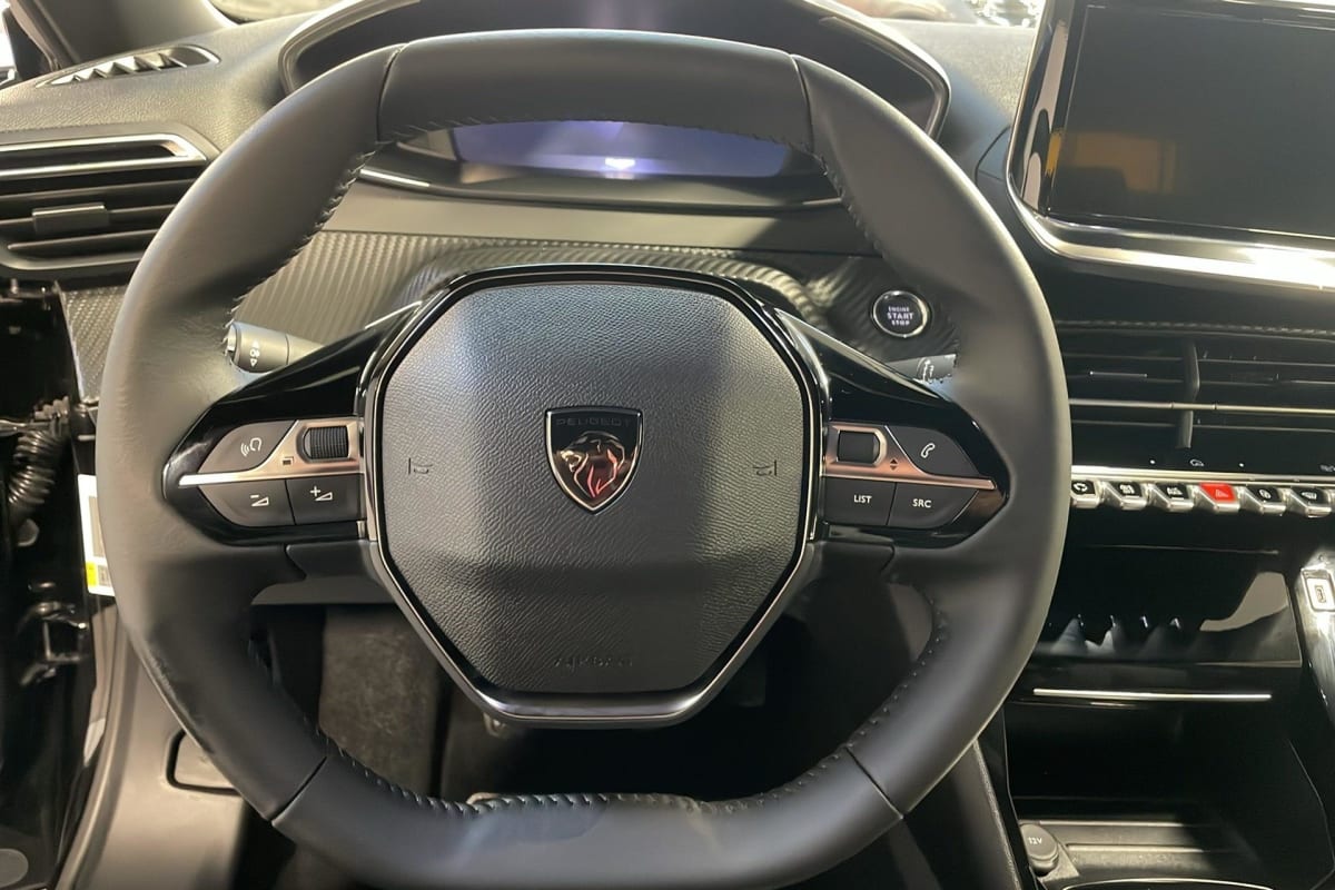 Peugeot 2008 - Image 14