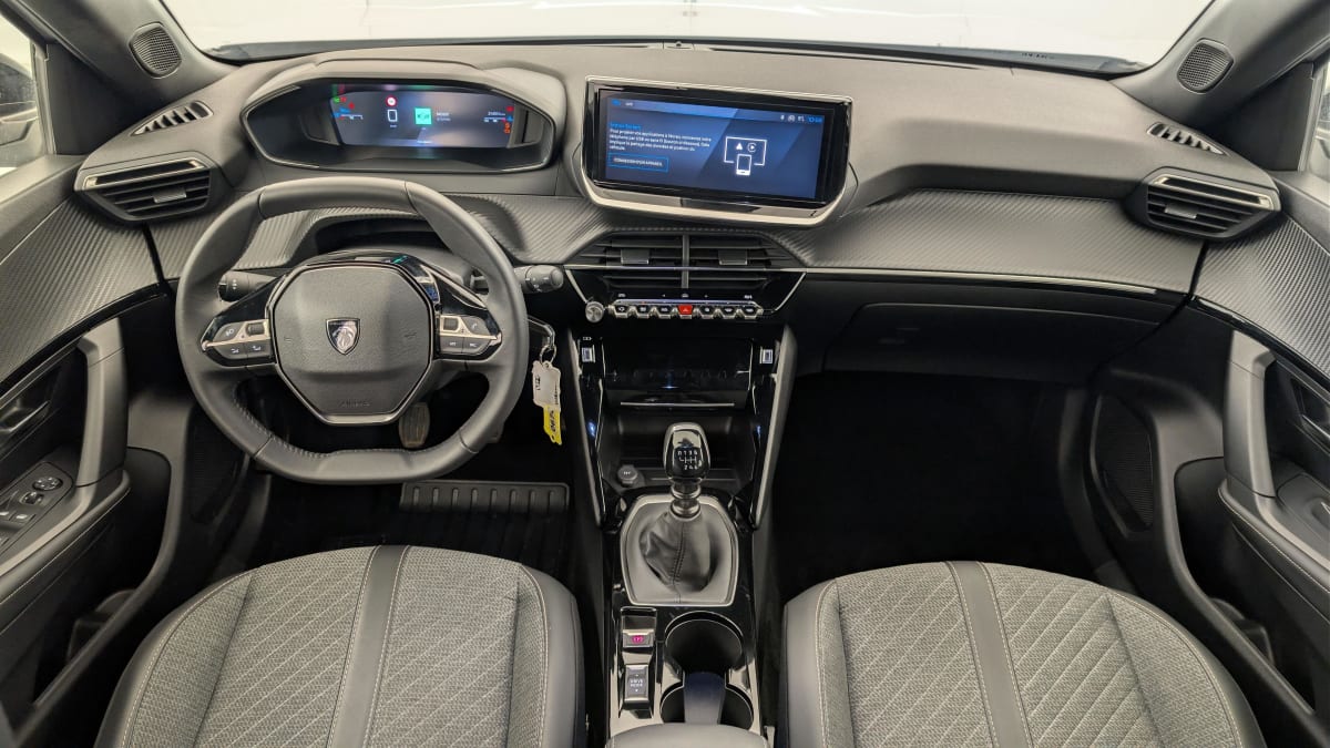 Peugeot 2008 - Image 13