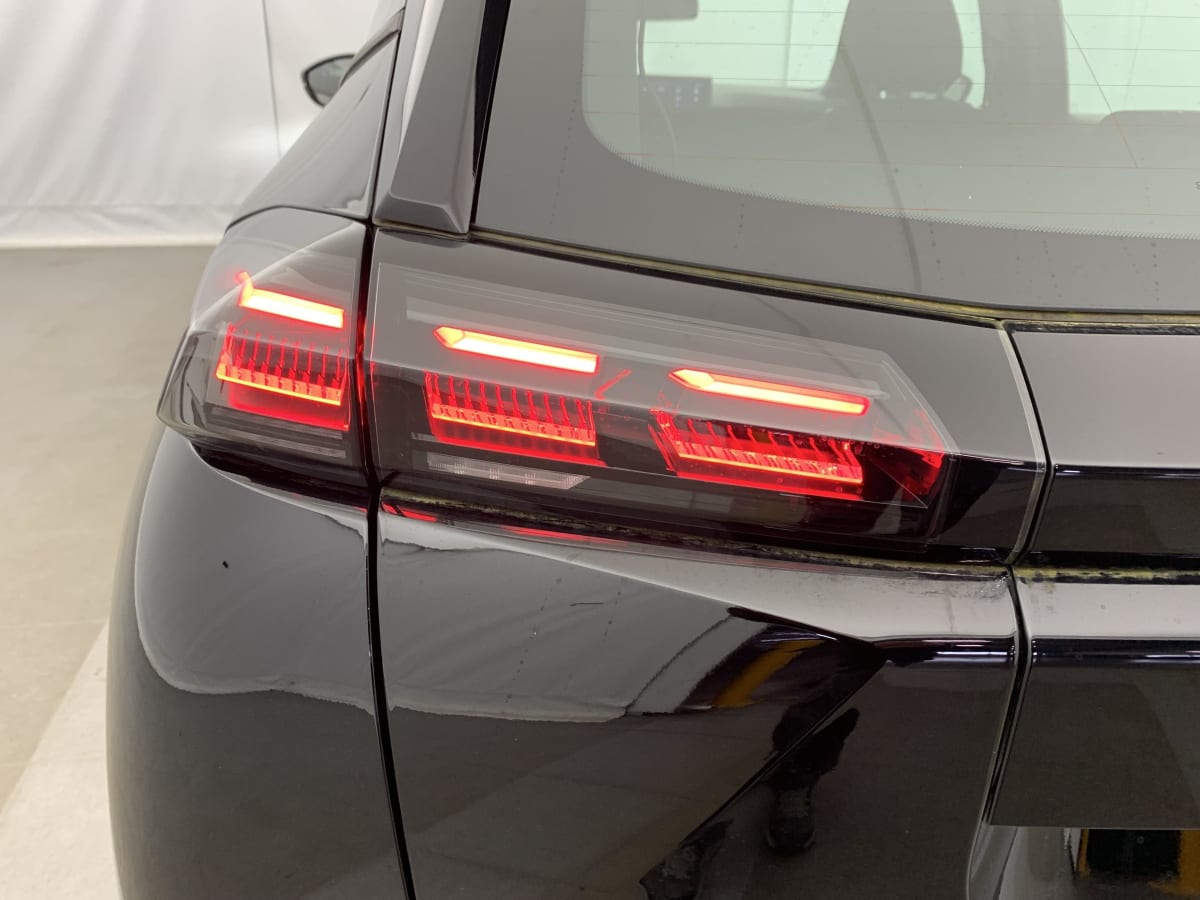 Peugeot 2008 - Image 33