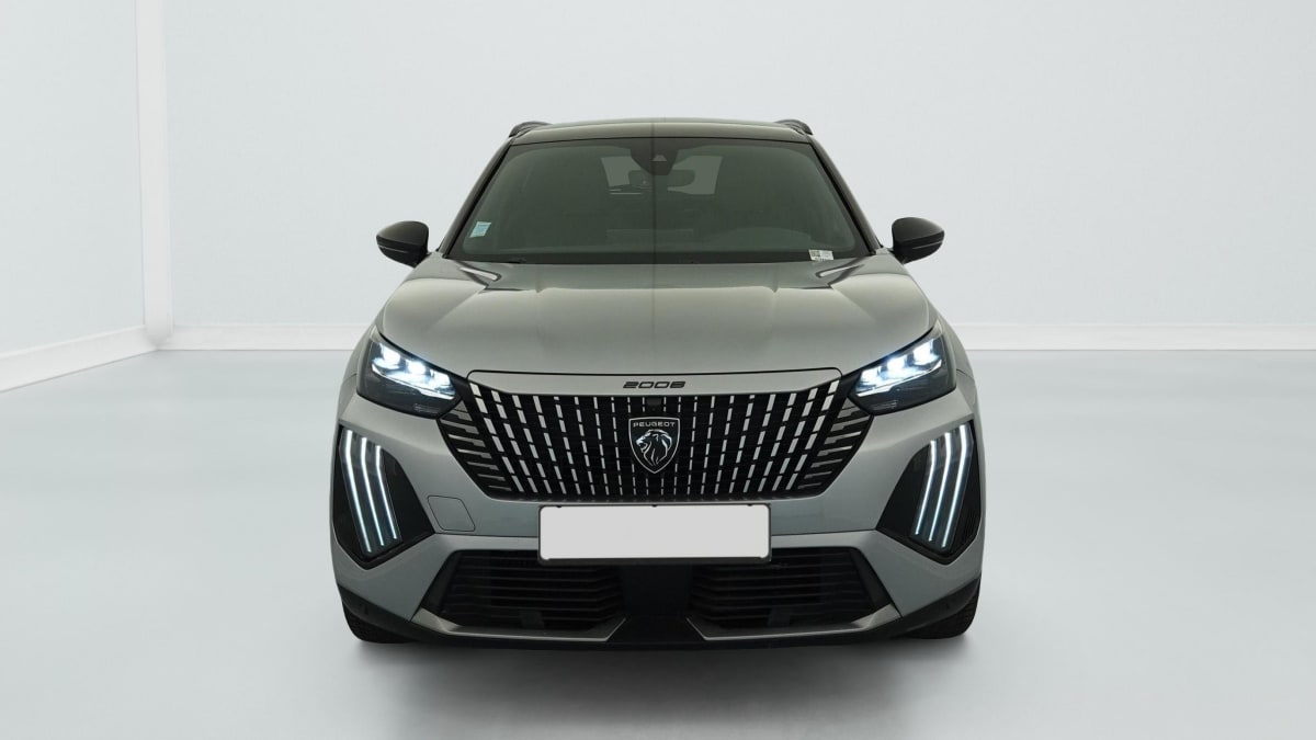 PEUGEOT 2008 PURETECH 130 EAT8 GT