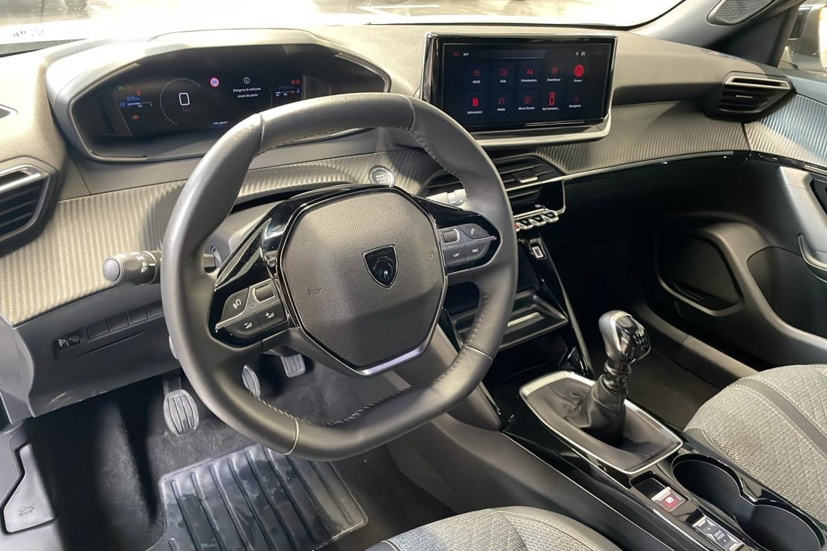 Peugeot 2008 - Image 14