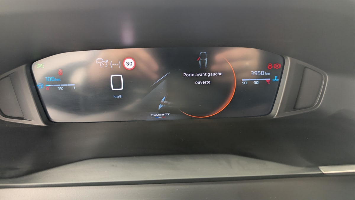 Peugeot 2008 - Image 23