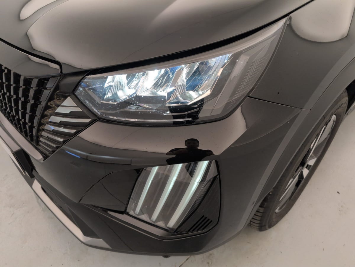 Peugeot 2008 - Image 23