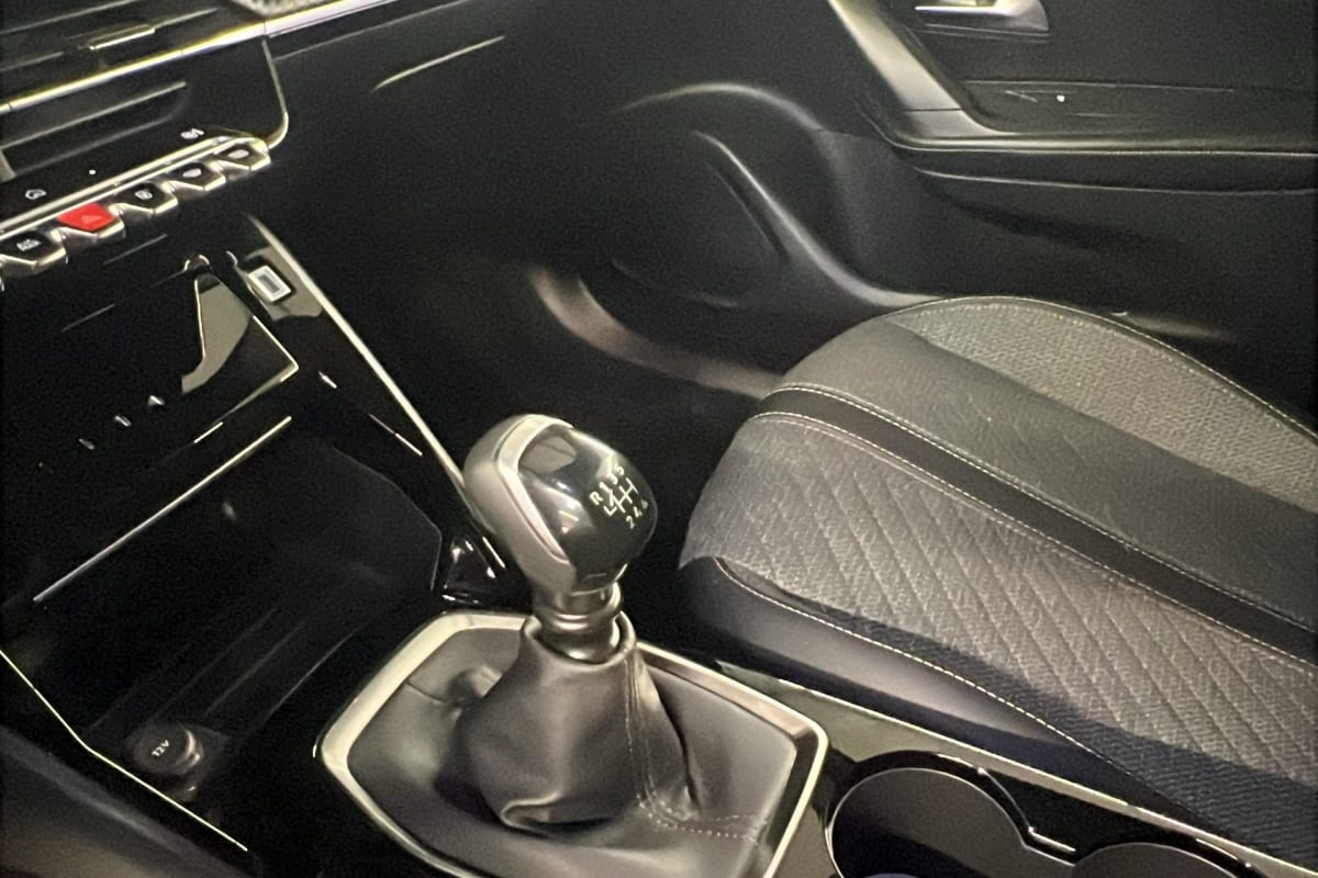 Peugeot 2008 - Image 16