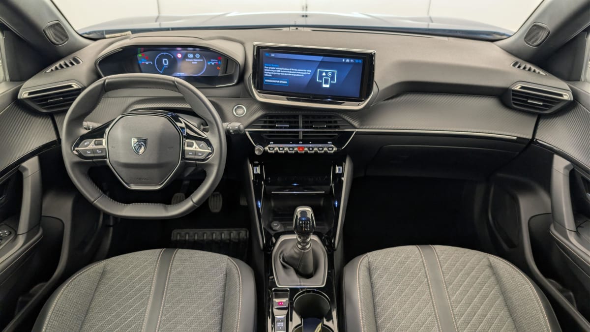 Peugeot 2008 - Image 13