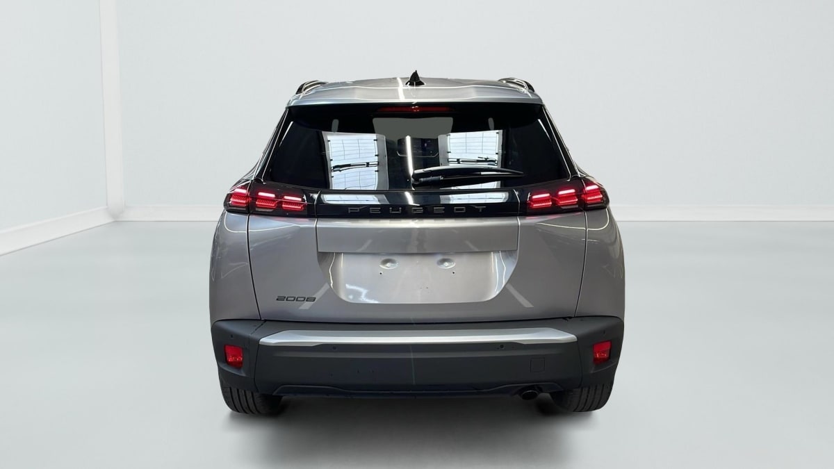 Peugeot 2008 - Image 6