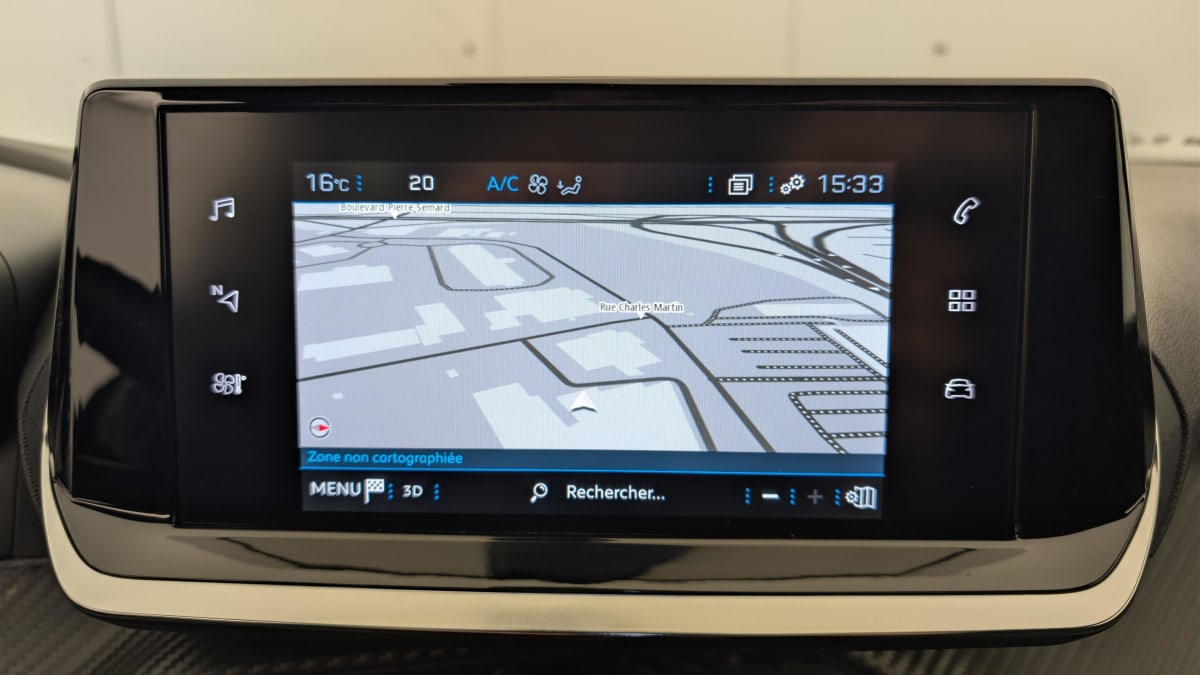 Peugeot 2008 - Image 19