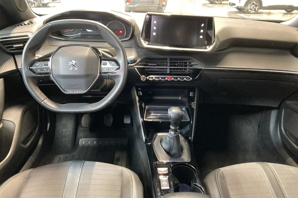Peugeot 2008 - Image 12