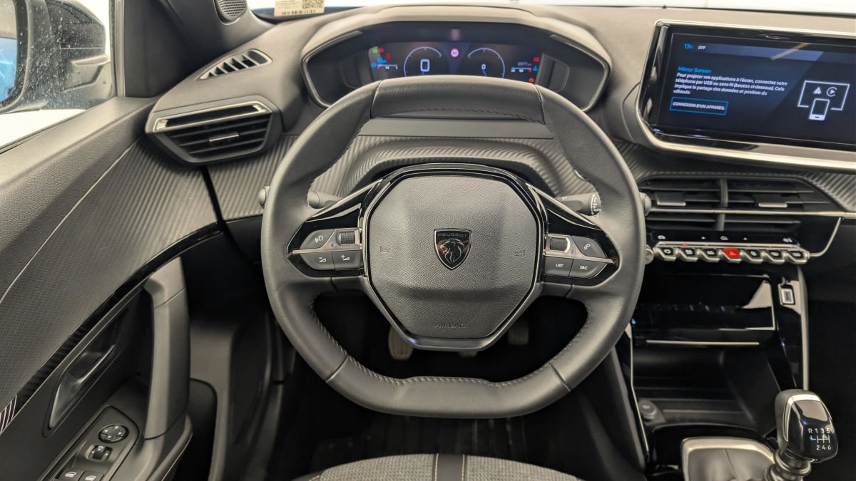 Peugeot 2008 - Image 14