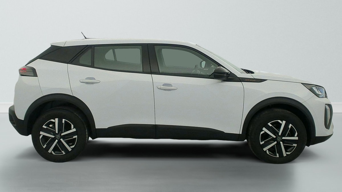 Peugeot 2008 - Image 8