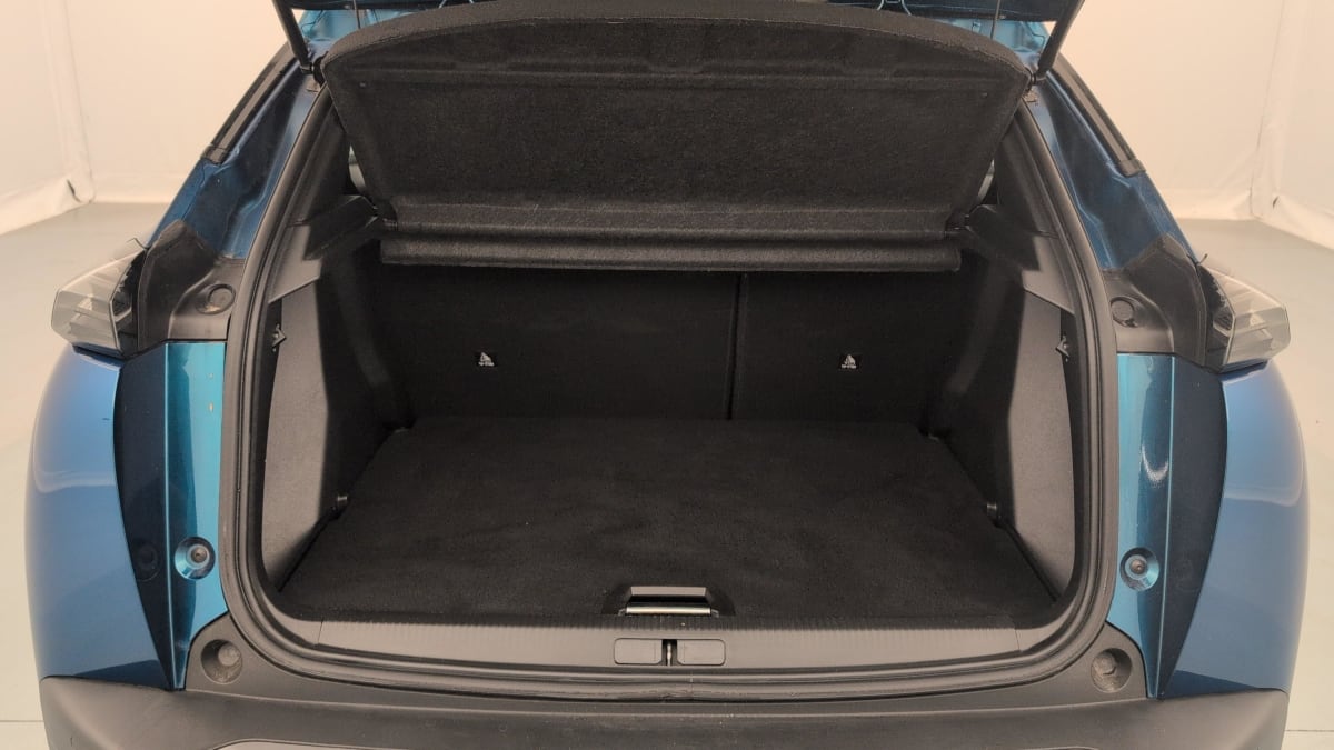 Peugeot 2008 - Image 11