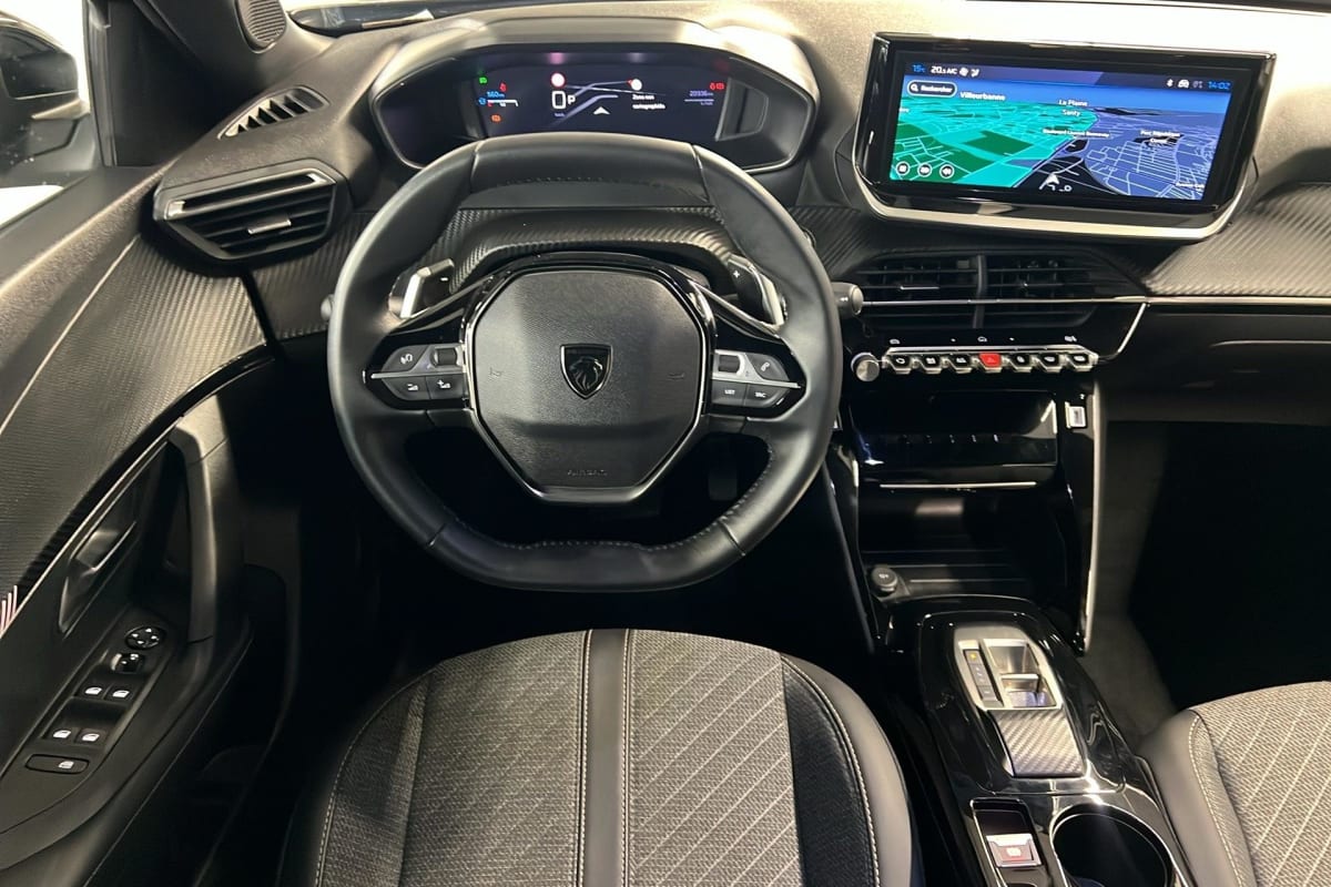 Peugeot 2008 - Image 13