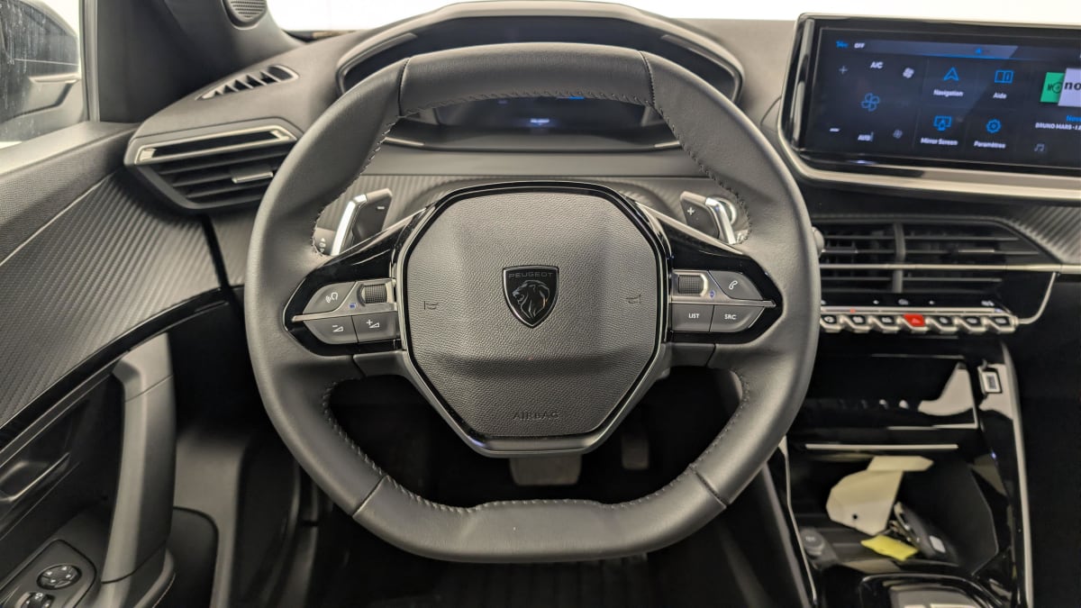 Peugeot 2008 - Image 14