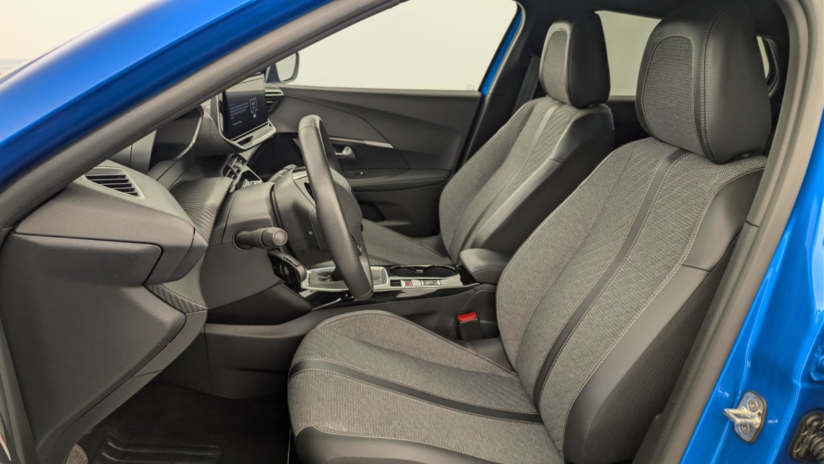 Peugeot 2008 - Image 24