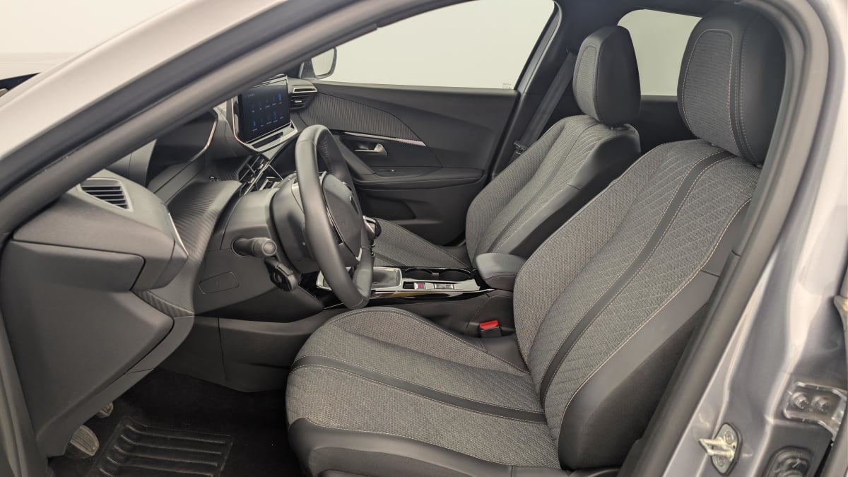 Peugeot 2008 - Image 16