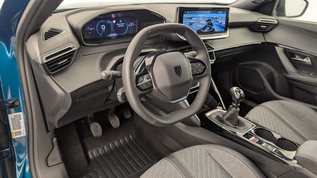 Peugeot 2008 - Image 15