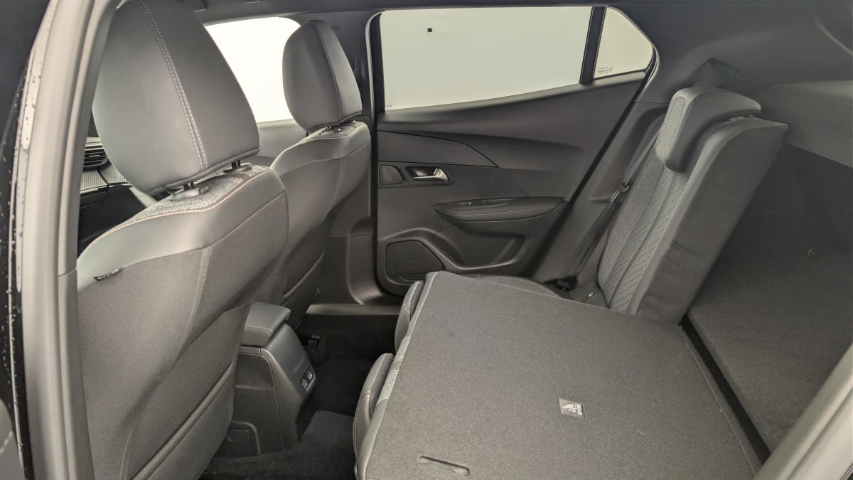 Peugeot 2008 - Image 12