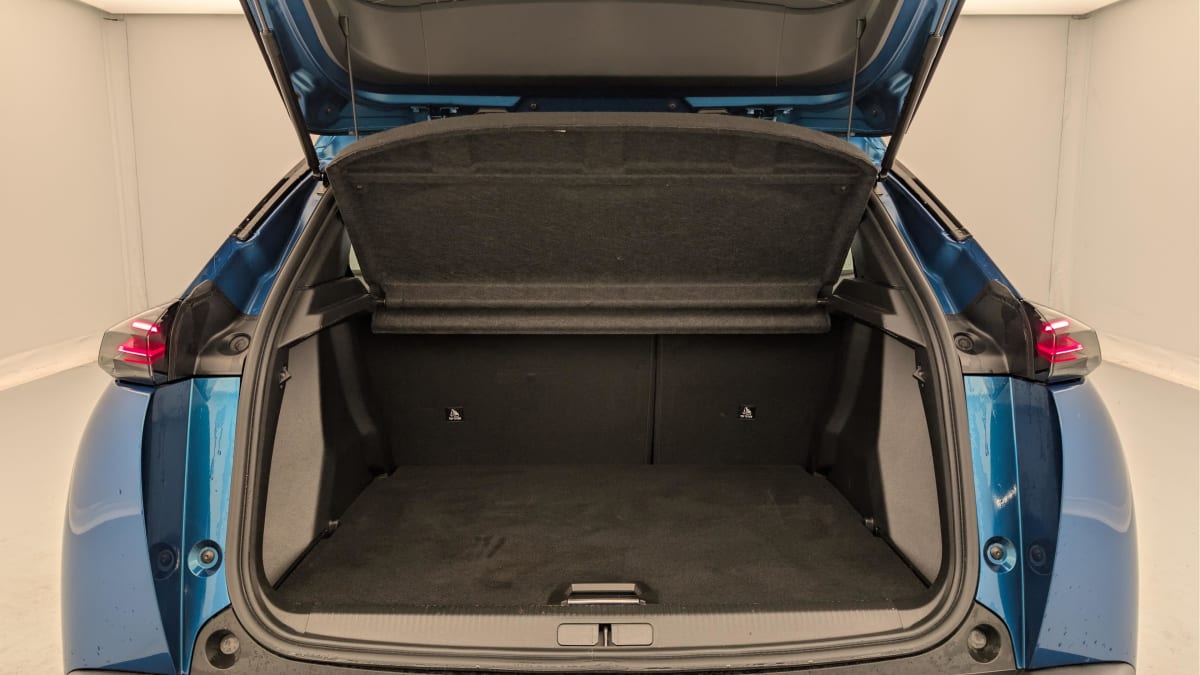 Peugeot 2008 - Image 11