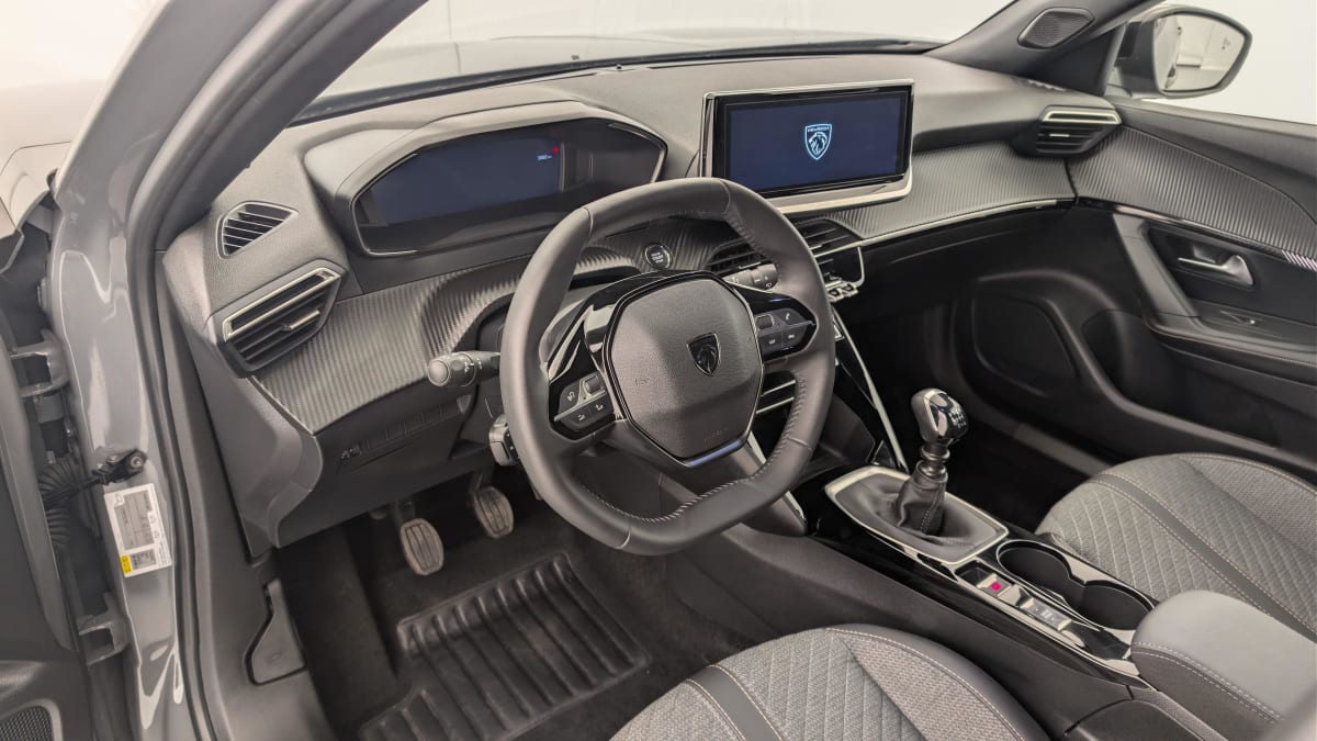 Peugeot 2008 - Image 15