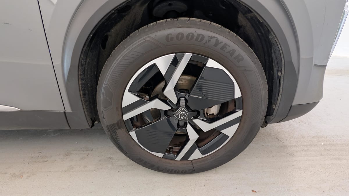 Peugeot 2008 - Image 14