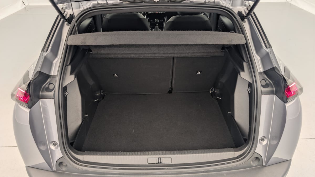 Peugeot 2008 - Image 11