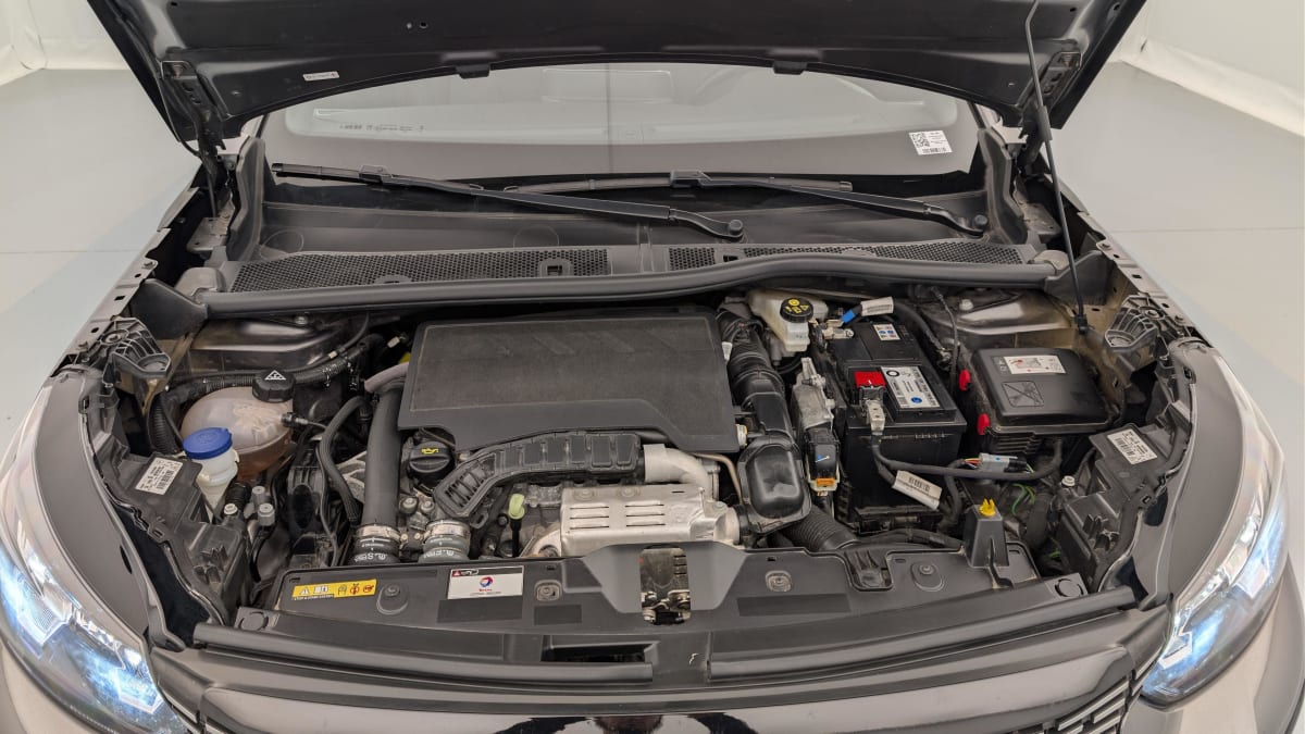 Peugeot 2008 - Image 20