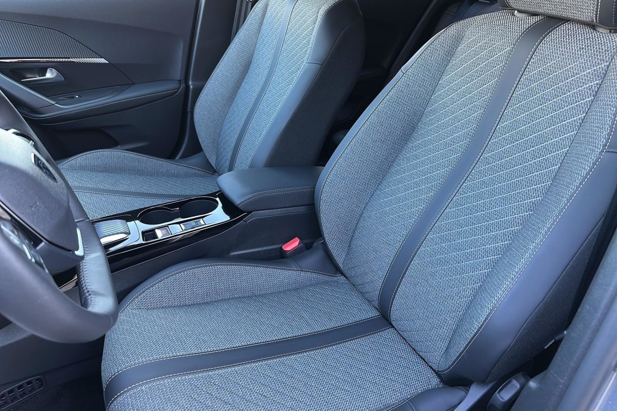 Peugeot 2008 ELECTRIQUE - Image 9