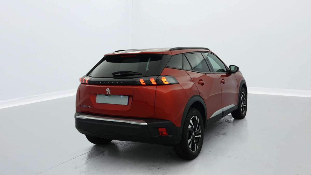 PEUGEOT 2008 ELECTRIQUE 136 CH ALLURE PACK