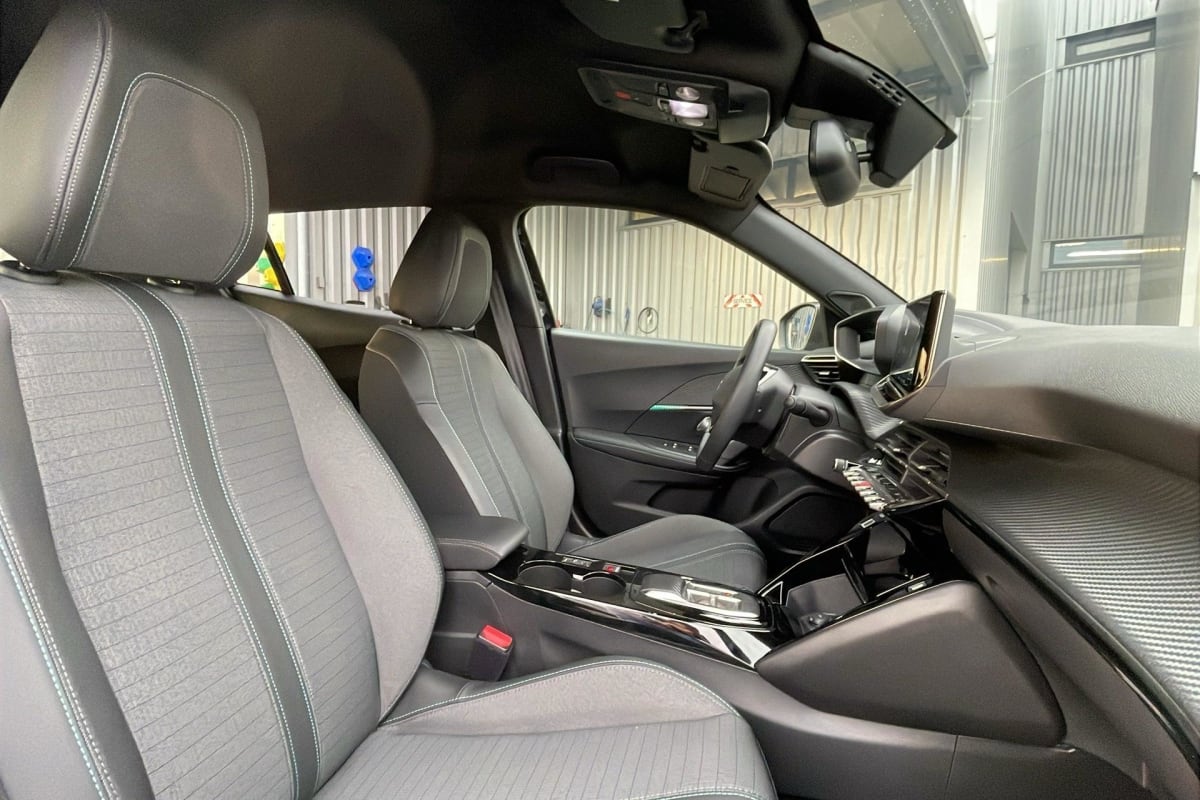 Peugeot 2008 ELECTRIQUE - Image 9