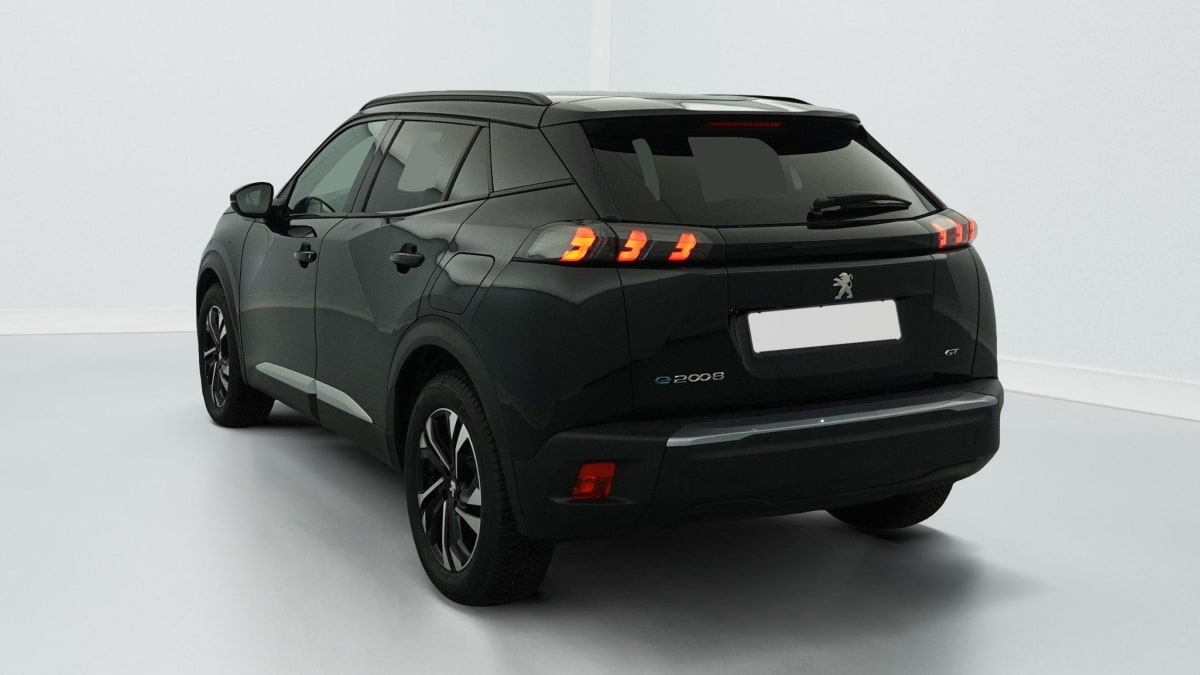 PEUGEOT 2008 ELECTRIQUE 136 CH GT
