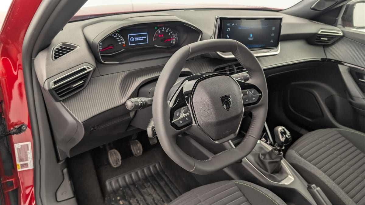 Peugeot 2008 - Image 15