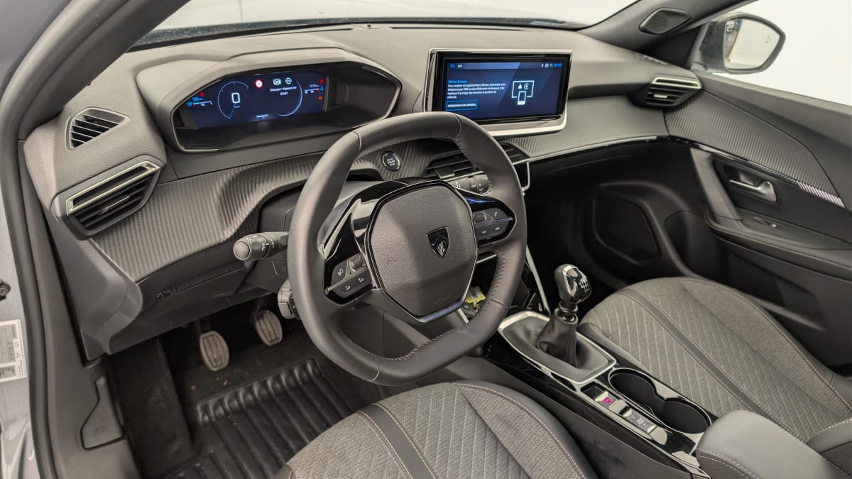 Peugeot 2008 - Image 15