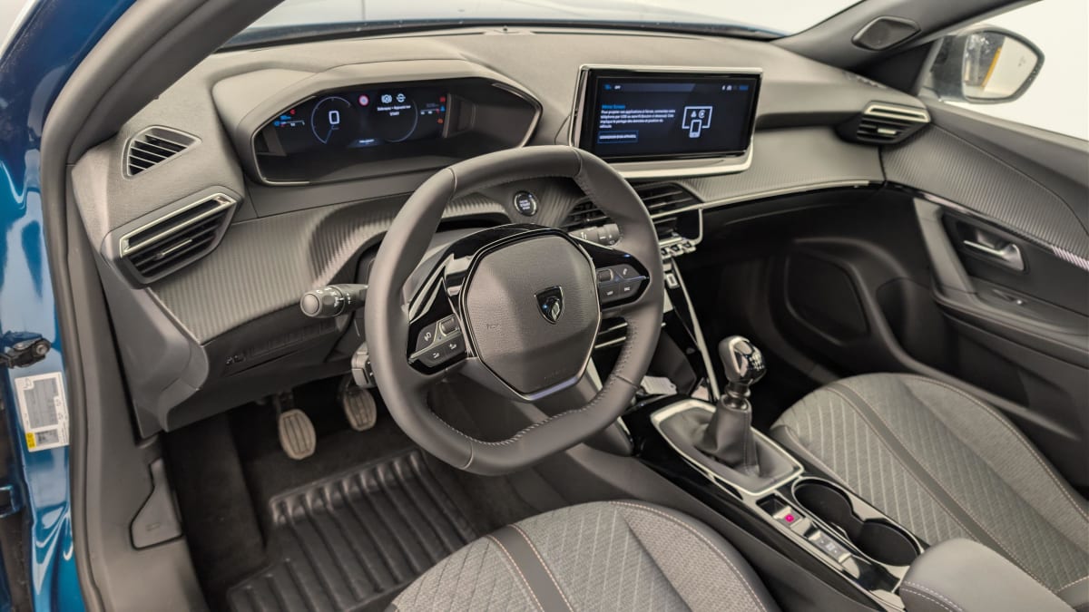 Peugeot 2008 - Image 15