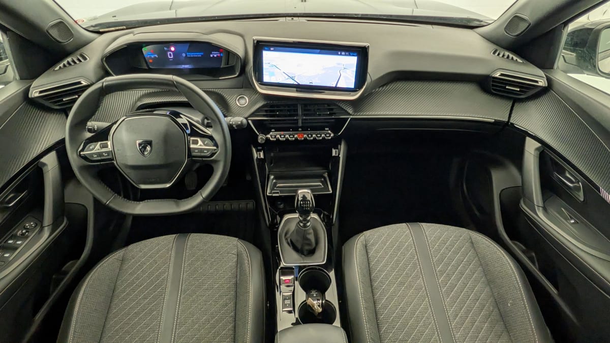 Peugeot 2008 - Image 12