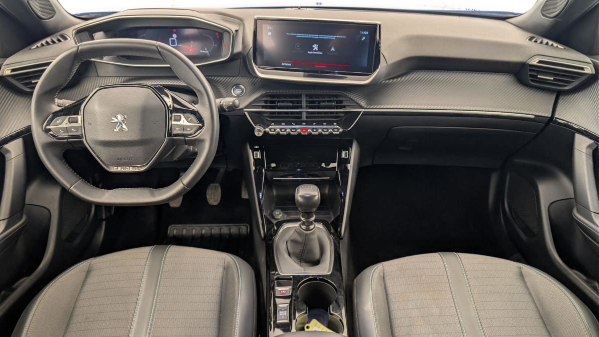 Peugeot 2008 - Image 13